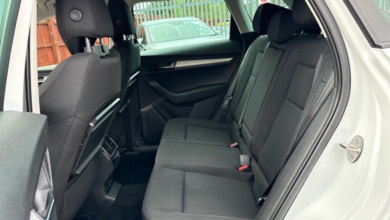 Skoda Karoq 1.5 TSI SE Drive 5dr DSG Petrol Estate